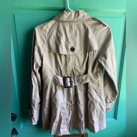 Trench Coat - Picture 4 of 4